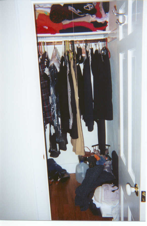 Deep Closets.jpg (50886 bytes)
