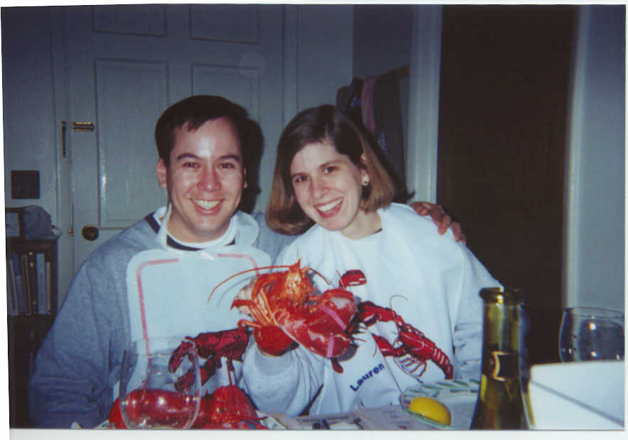 Elysa, Andy and Lobster.jpg (50172 bytes)