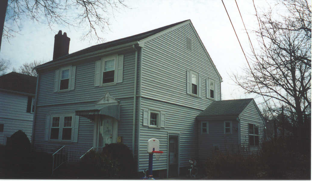 Lorraine Front Right.jpg (79650 bytes)