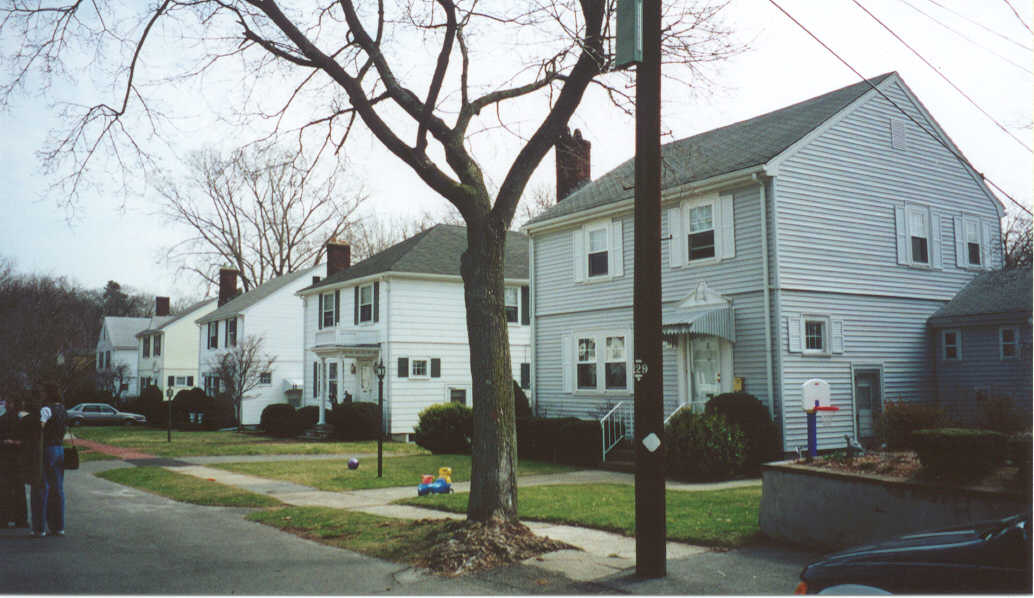 Next Door Neighbors.jpg (83150 bytes)