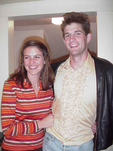 wpe32.jpg (35912 bytes)